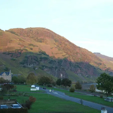 Apartamento Moselferienwohnungen-uerzig