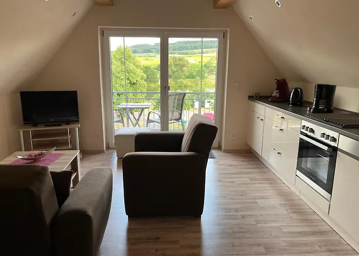 Moselferienwohnungen-uerzig * Ürzig